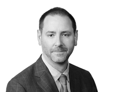 Headshot of Stephen legg